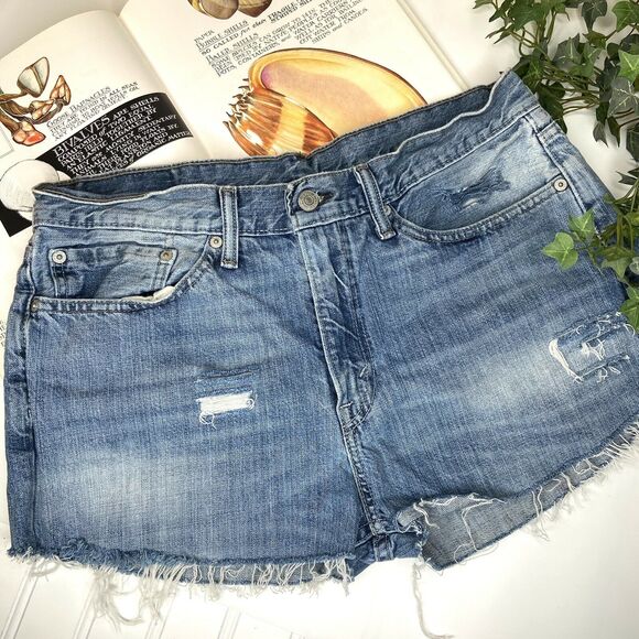 Levis Cut Off Distressed Blue Jean Denim Shorts Medium Wash size 33 - Picture 1 of 4